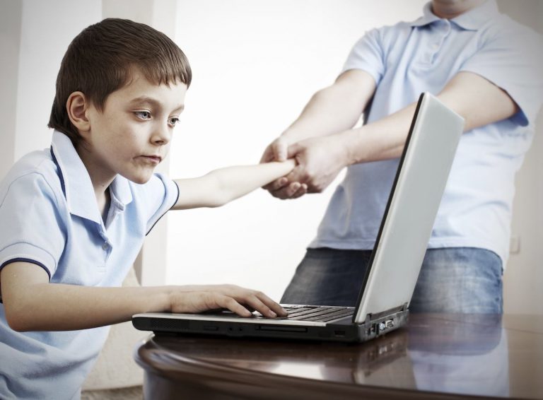 Screen Dependency Disorder is all Real and damaging your Child’s brain