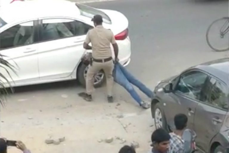 Police guard shoots wife and son of a Gurgaon Judge, drags body on the road