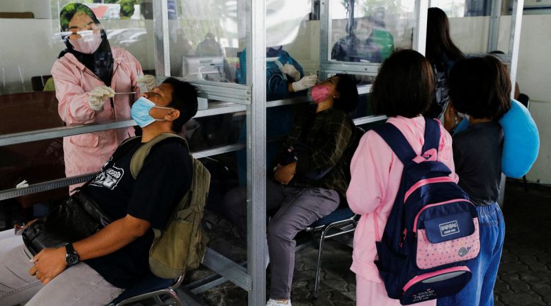 Indonesia reports over 1,000 daily COVID-19 cases, highest in 3 months