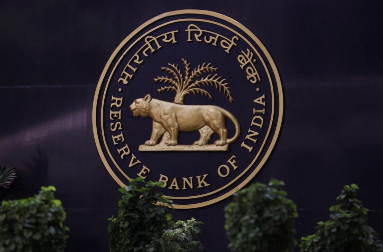 India cenbank chief Das asks banks to avoid “all forms of exuberance”