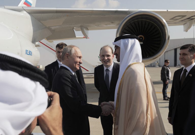 Putin arrives in Middle East to talk oil with Saudi crown prince MbS