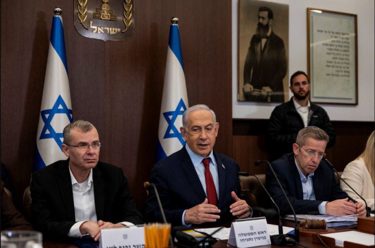 Netanyahu hints at new Hamas talks after hostage deaths