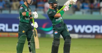 When Bats Become Guns: Pakistani Cricket’s Radical Symbolism