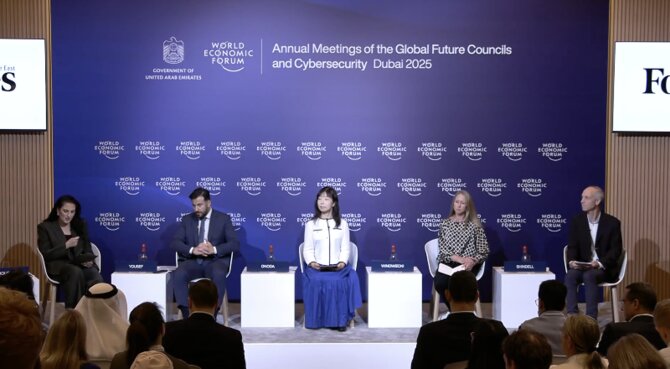 WEF Panel Highlights Innovation and Global Cooperation as Pathways to Restore Planetary Balance