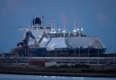 Congress Repeals Limits on Oil and Gas Leasing in Alaska Refuge