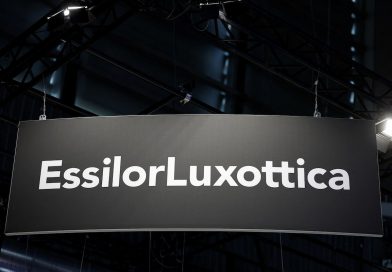 French Workers at EssilorLuxottica Launch Coordinated Strike Calling for Fair Pay
