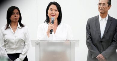 Peru Sees Historic Surge in Presidential Hopefuls Reflecting Democratic Participation