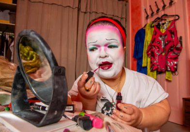 Performer Challenges Stereotypes and Accessibility Through Drag and Personal Narrative