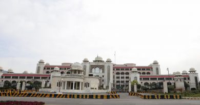 US Delegation Arrives in Islamabad for High-Stakes Iran Peace Talks