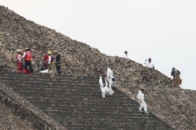 Tourist Shot Dead, 13 Hurt in Gunfire at Mexico’s Teotihuacan Site