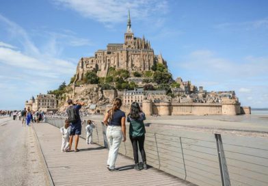 Pedaling Through Paradise: Discovering France’s Loire Valley One Vineyard at a Time