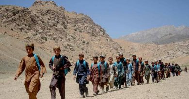 Wars and Border Closures Deepen Afghanistan Child Hunger Crisis