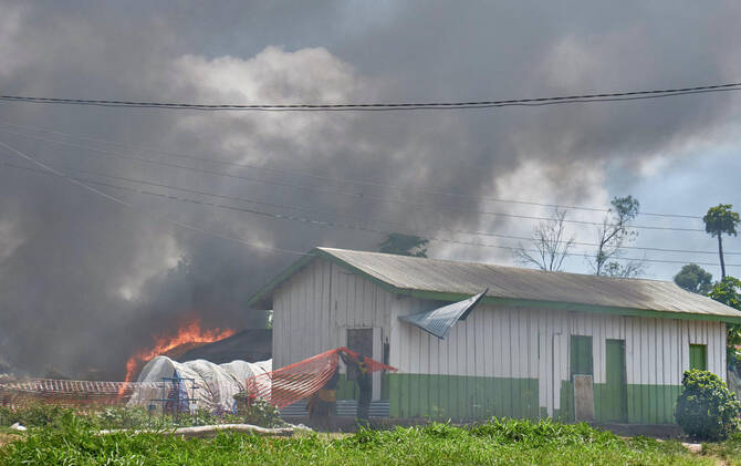 Mob Torches Ebola Center as Congo Outbreak Sparks Fear and Fury