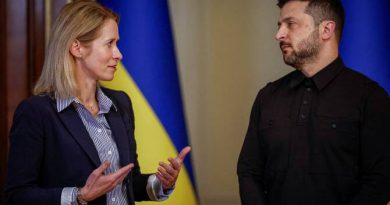 EU Warns Against Moscow ‘Trap’ in Ukraine Talks Debate