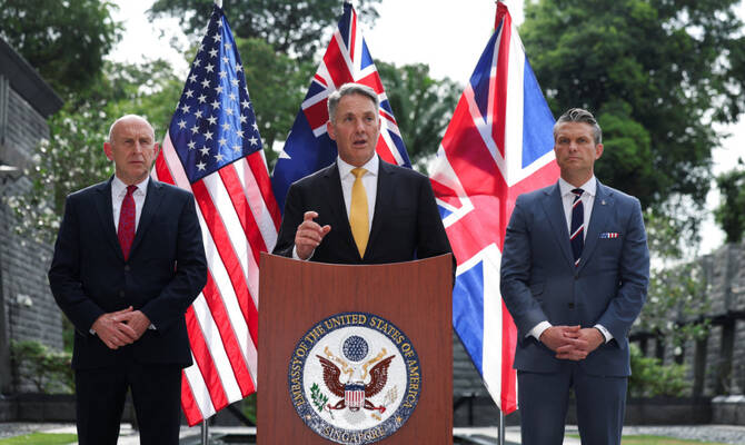 AUKUS SUBMARINE PLAN RECAST AS AUSTRALIA OPTS FOR USED U.S. VESSELS