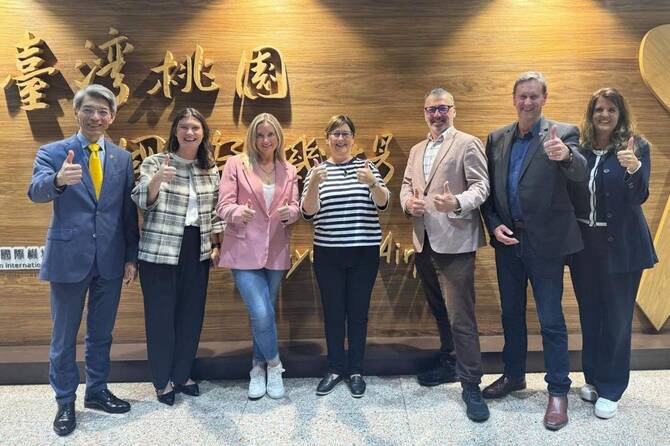 China Bars New Zealand Lawmakers After Taiwan Visit, Deepening Diplomatic Friction