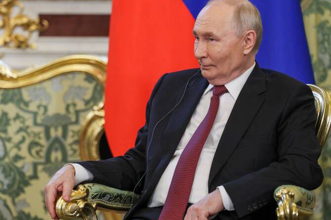 Zelensky Challenge Lands on Putin’s Desk as Kremlin Signals Response