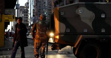More Than 900 Arrested as South Africa’s Anti-Migrant Protests Trigger Unrest
