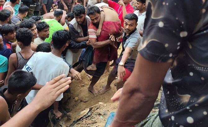 Record Rains Trigger Deadly Landslides in Bangladesh’s Rohingya Camps